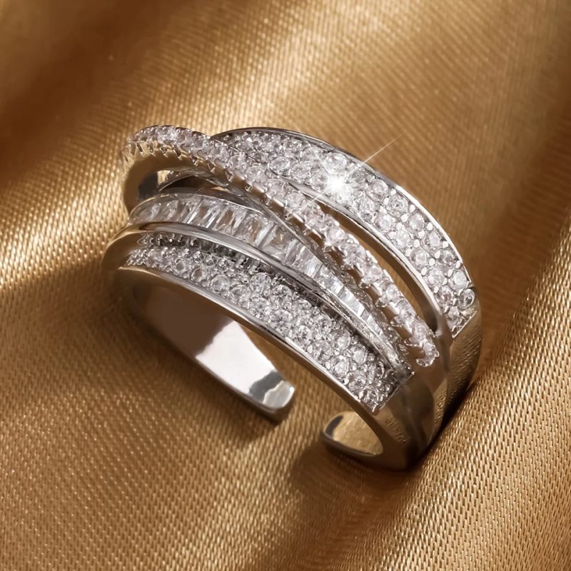 High-Quality Copper Inlaid Zircon Multi-layer Star Opening Ring - Image 3