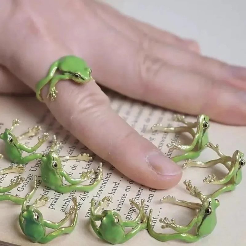 Mini Green Tree Frog Open Ring