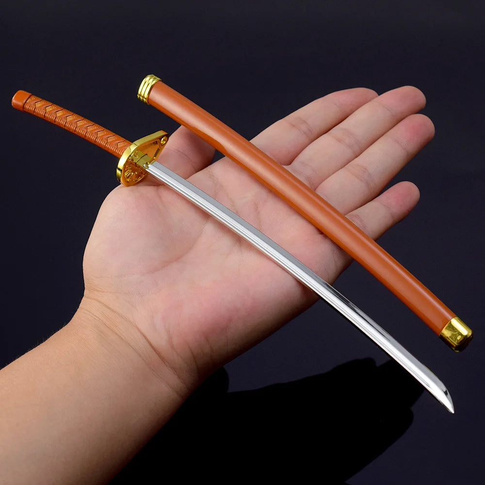 26cm Bleach Mini Sword Keychain – Kurosaki Ichigo Anime Collectible with Sheath & Metal Mask Pendant - Image 25